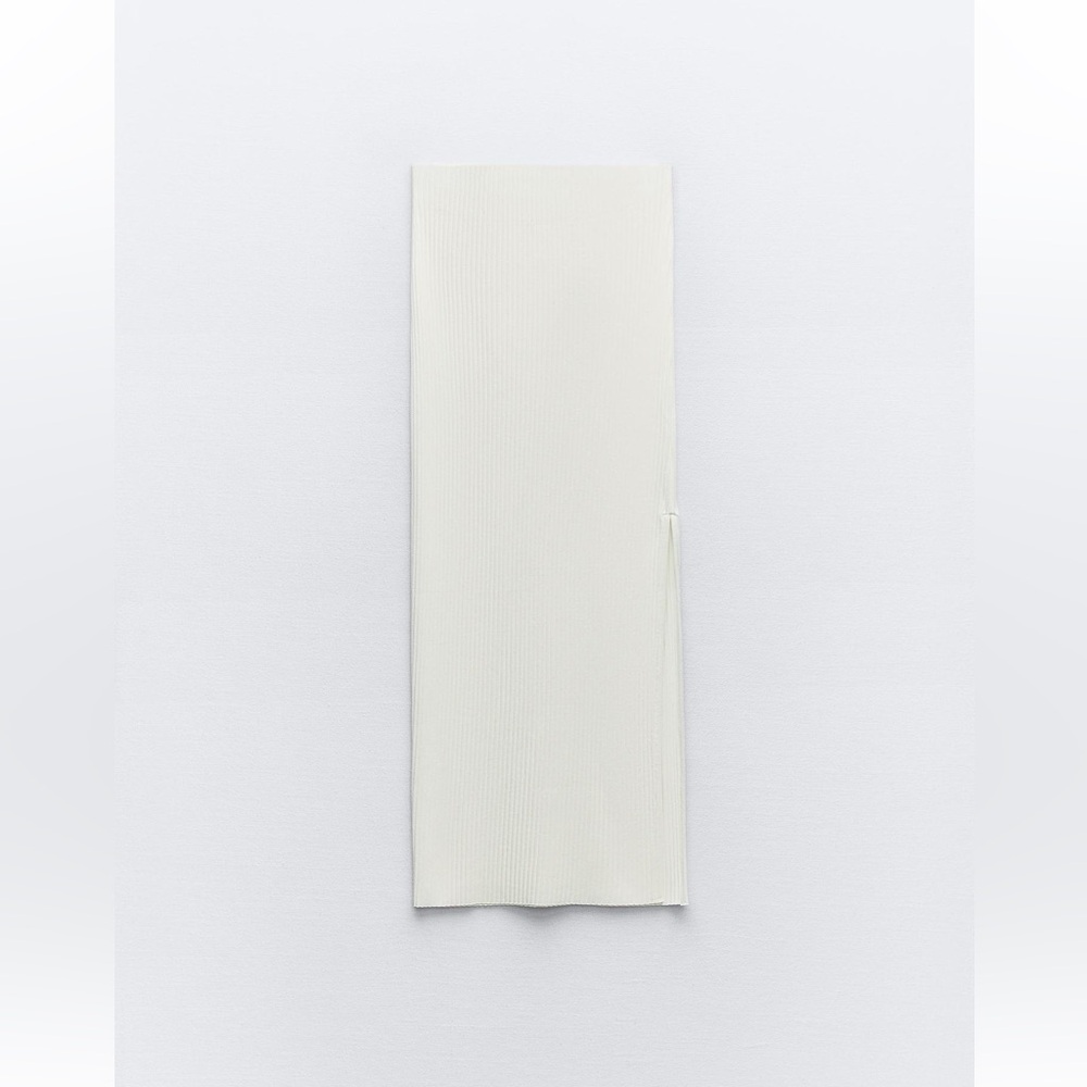 Zara white ribbed maxi skirt
